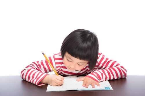 子供が字を丁寧に書かない!どうすればいい?